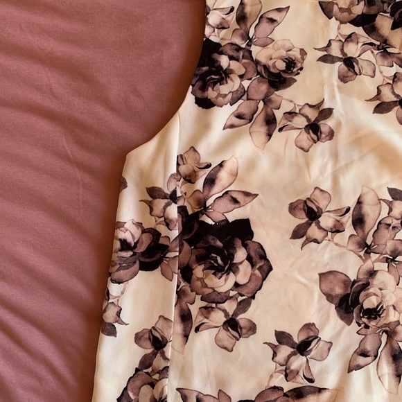 Dynamite Tank - Picture 2 of 4